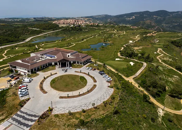 Ramada Resort Kusadasi & Golf